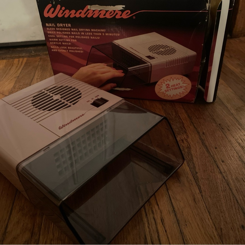 Vintage Windmere Nail Dryer with 2 Heat Settings